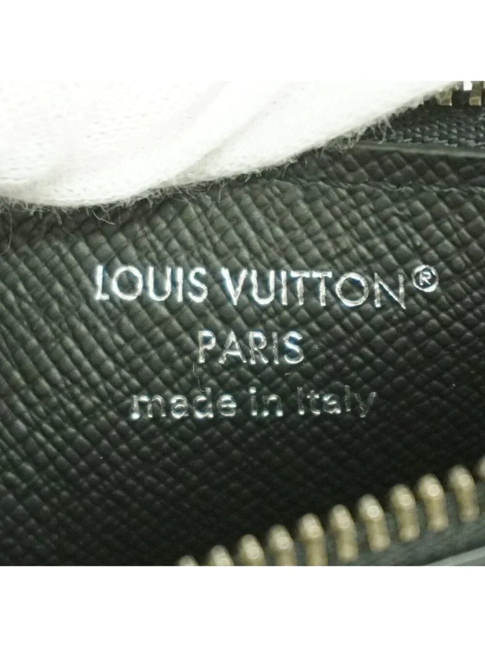 Louis Vuitton Monogram Eclipse Reverse Coin Card Holder Black Gray